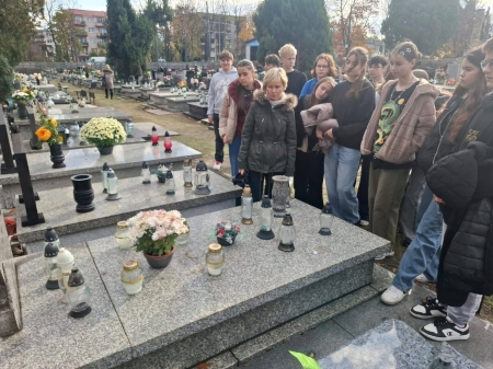 Znicz pamięci dla górników z Niwki